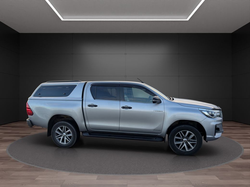 Image for 2020 Toyota Hilux 