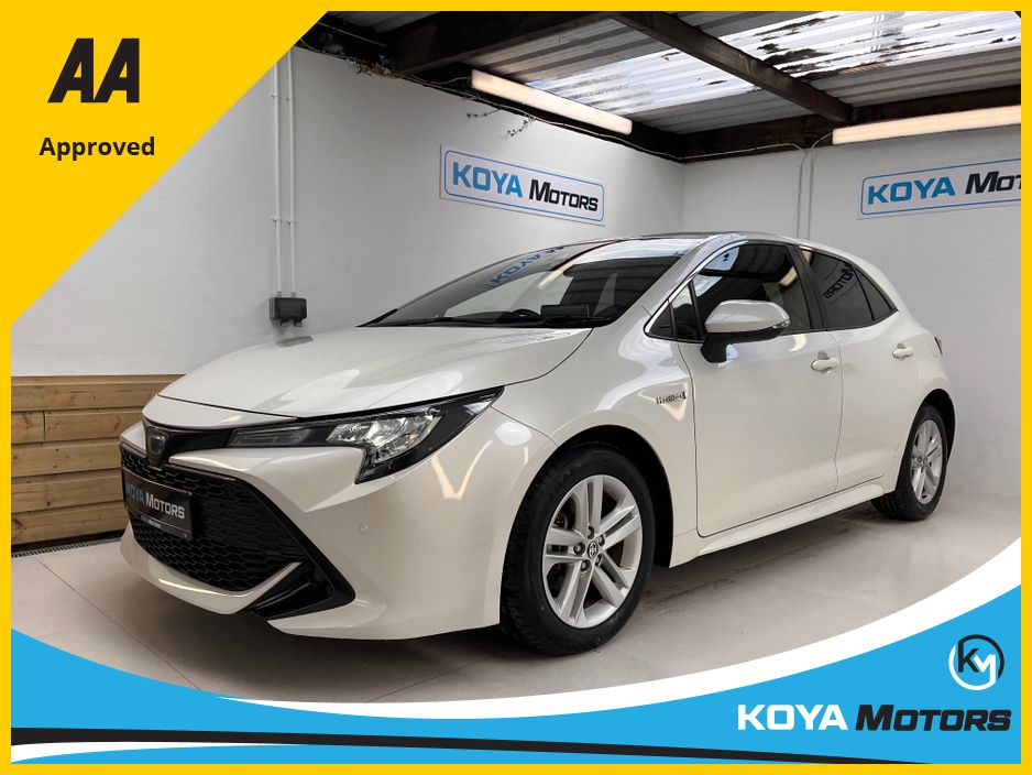 Image for 2020 Toyota Corolla 1.8 SPORT PETROL HYBRID AUTOMATIC // REVERSING CAMERA // BLUETOOTH MEDIA // IMMACULATE EXAMPLE HAS TO BE SEEN