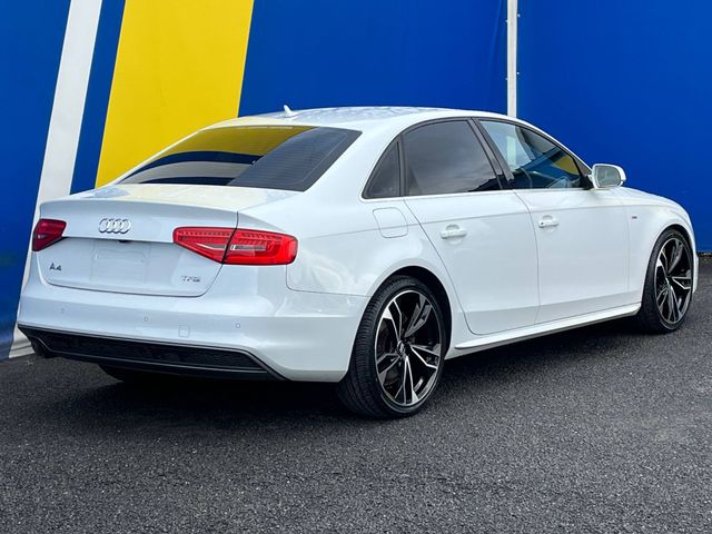 Image for 2015 Audi A4 S-LINE 2.0 TFSI // HEATED POWERED S-LINE SEATS // NEW 19" S-LINE ALLOYS // DUAL ZONE CLIMATE CONTROL