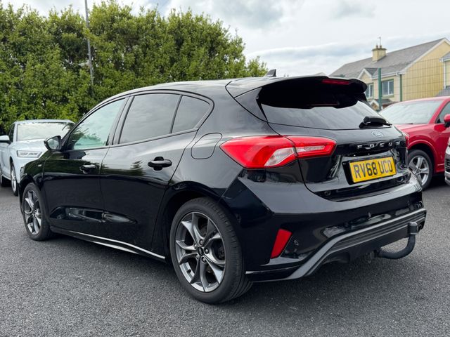 Image for 2018 Ford Focus ST-LINE TDCI