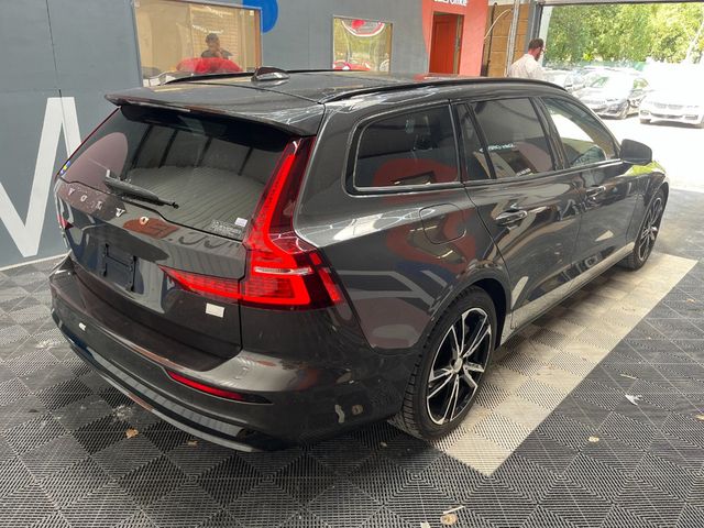 Image for 2023 Volvo V60 2023 VOLVO V60 T6 PLUG-IN 2.0 AUTOMATIC / CRUISE CONTROL / PARKING CAMERA / ELECTRIC MEMORY & HEATED SEATS / PADDLE SHIFTERS / PANORAMIC SUNROOF / HEATED STEERING WHEEL AND MORE