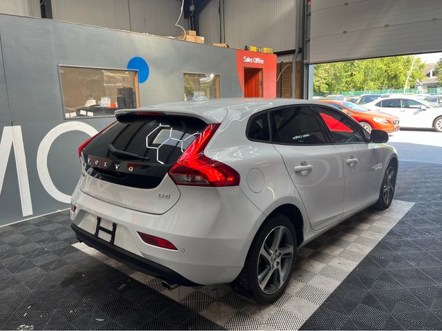 Image for 2017 Volvo V40 €14950 2017 VOLVO V40 2.0 AUTOMATIC / CRUISE CONTROL / REVERSE CAMERA / ELECTRIC MEMORY & HEATED SEATS / PADDLE SHIFTERS AND MORE