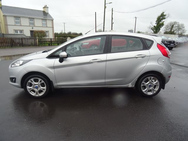 Image for 2015 Ford Fiesta MCA Zetec 1.0 65PS M5 5DR 4DR