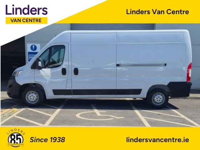Image for 2023 Opel Movano L3H2 EX DEMO