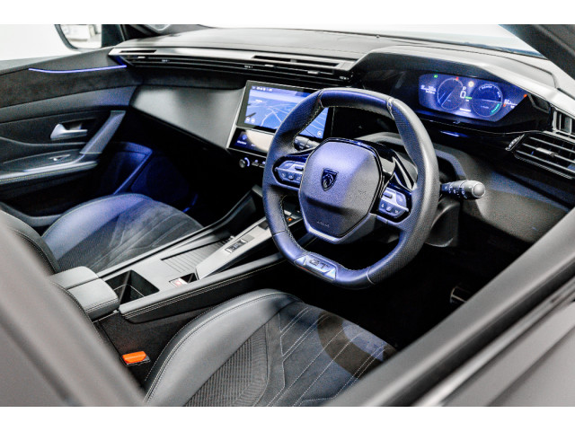 Image for 2024 Peugeot 308 E-GT 54kWh 155HP