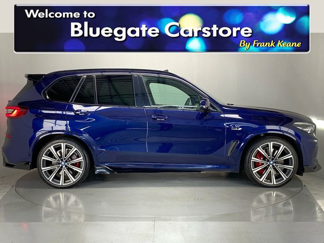 Image for 2022 BMW X5 XDRIVE45E*PANORAMIC SUNROOF*M SPORT PERFORMANCE KIT*CREAM LEATHER INTERIOR*FRONT HEATED ELECTRIC SEATS*TOUCH SCREEN INFOTAINMENT*REVERSE CAMERA*APPLECARPLAY*22"ALLOYS*PRIVACY GLASS*ELECTRIC TAILGATE*