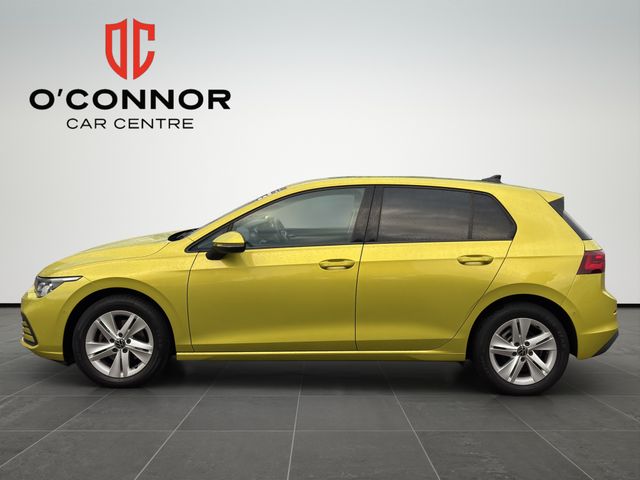 Image for 2021 Volkswagen Golf Not your usual Golf colour. and that's exactly the point.