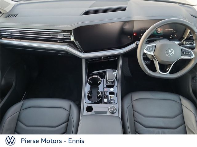 Image for 2025 Volkswagen Touareg Touareg V6 Elegance Tsi Phev 381BHP