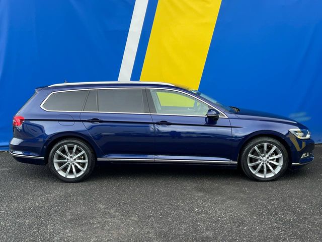 Image for 2019 Volkswagen Passat VARIANT HIGHLINE 2.0 TDI AUTO ** BIG SPEC ** // HEATED COOLED LEATHER SEATS // DRIVER MASSAGE SEAT // DIGITAL CLUSTER