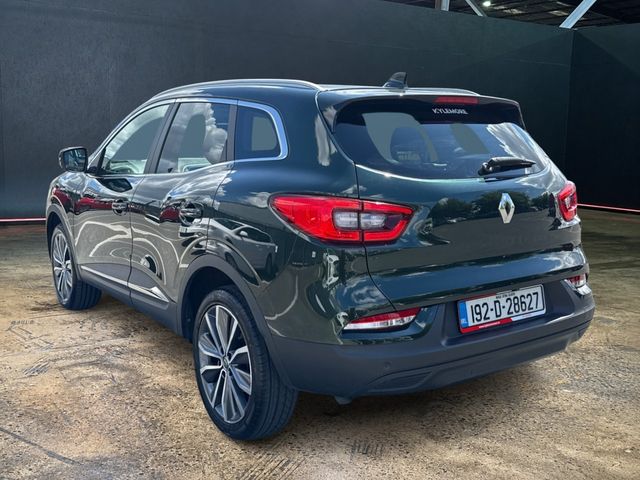Image for 2019 Renault Kadjar 1.3 TCE Iconic 140BHP 5DR - MANUAL - HEATING / AC CONTROLS - MULTI FUNCTION STEERING WHEEL - REVERSE CAMERA - FRONT PARKING RADAR