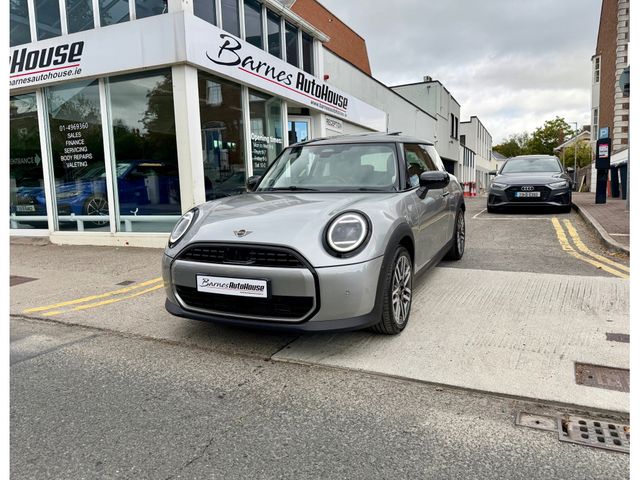Image for 2024 Mini Hatch *MASSIVE SPEC* COOPER 1.5T AUTO 3DR *PAN ROOF*
