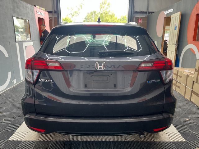 Image for 2017 Honda Vezel 2017 HONDA VEZEL HYBRID Z 1.5 AUTOMATIC / CRUISE CONTROL / ELECTRIC MEMORY & HEATED SEATS AND MORE