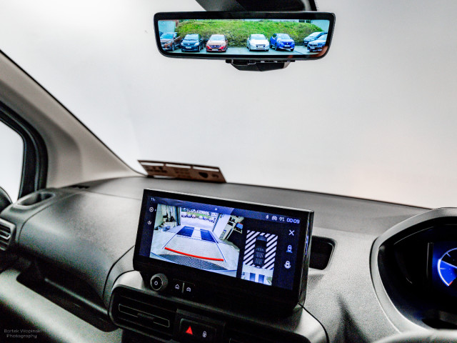 Image for 2026 Peugeot Partner **€3, 000 off** Pro Premium 1.5 Diesel 100HP 650Kg - €28, 665 inc vat