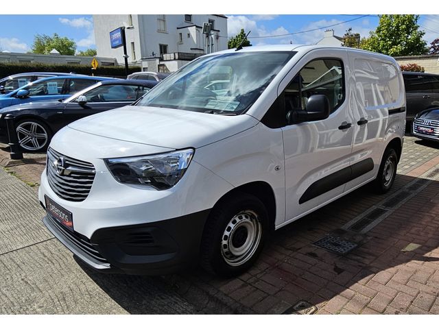 Image for 2023 Opel Combo 1.5D KOMFORT TRIM