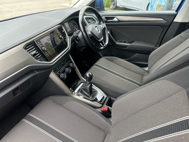 Image for 2021 Volkswagen T-Roc DESIGN 2.0TDI 115HP MANUAL
