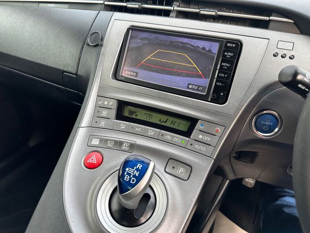 Image for 2015 Toyota Prius Petrol Hybrid Automatic