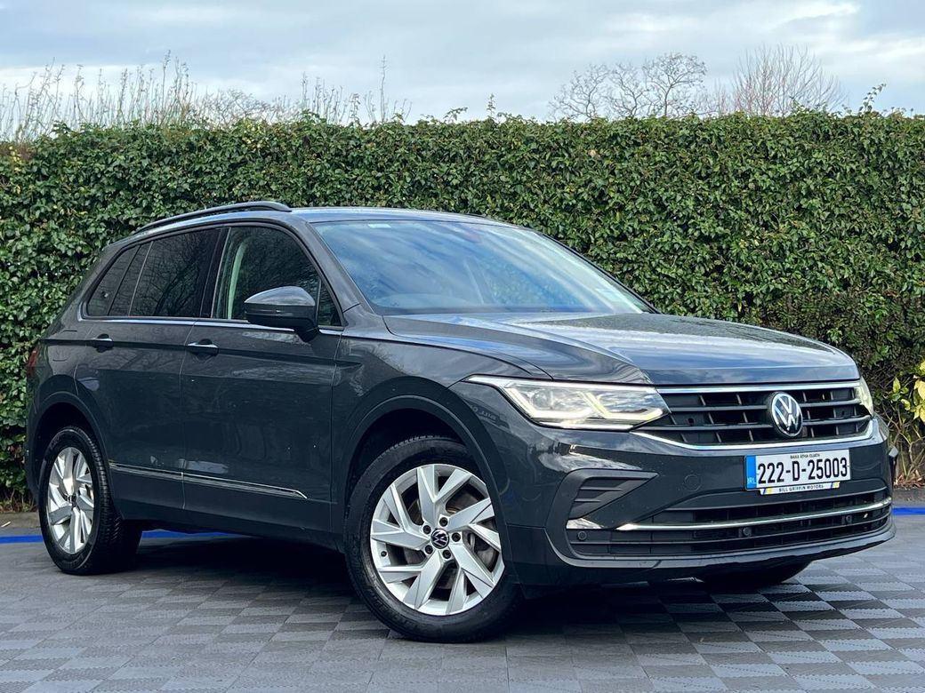 Image for 2022 Volkswagen Tiguan LIFE 1.4 TSI PLUG-IN HYBRID // FULL SERVICE HISTORY // APPLE CARPLAY/ANDROID AUTO // ADAPTIVE CRUISE CONTROL