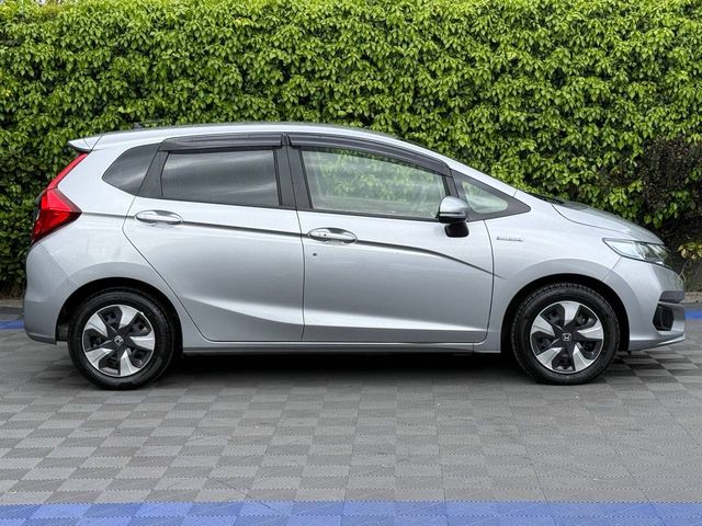 Image for 2018 Honda Fit F-PACKAGE 1.5 HYBRID // DIGITAL CLIMATE CONTROL // NEW NCT // ACTIVE RADAR BRAKING