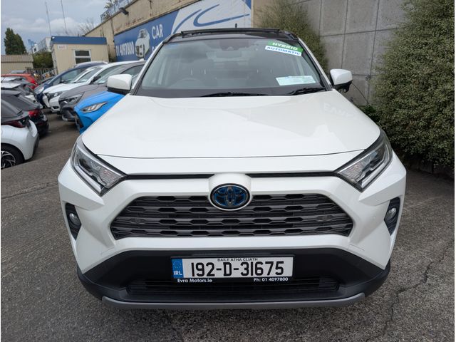 Image for 2019 Toyota Rav4 G 4WD HYBRID AUTOMATIC 2.5 PETROL //HIGH SPEC//LOW MILES//PANORAMIC GLASS ROOF//FULL LEATHER HEATED SEATS//HEATED STEERING WHEEL//REVERVSE CAMERA//KEYLESS ENTRY//ADAPTIVE CRUISE CONTROL// 