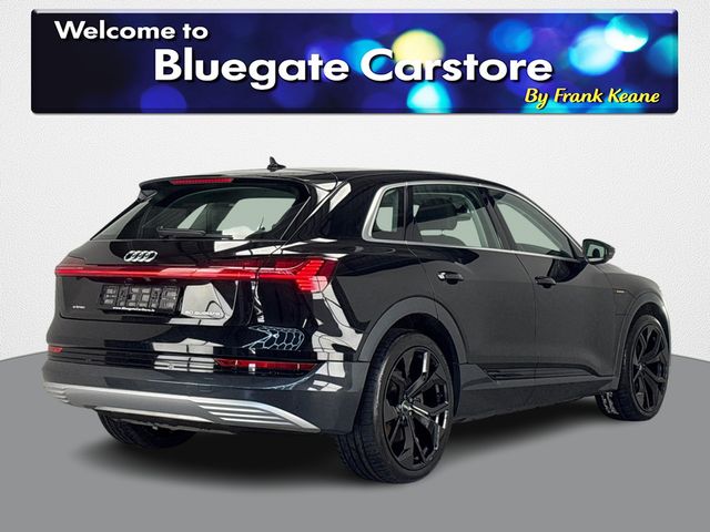 Image for 2022 Audi e-tron TECHNIK 50 QUATTRO **NEW 22 INCH ALLOYS**FULL BLACK LEATHER INTERIOR**FRONT HEATED SEATS**TOUCHSCREEN INFOTAINMENT SYSTEM**DOWNHILL DESCENT CONTROL**REVERSE CAMERA**FRONT AND BACK PARKING SENSORS**