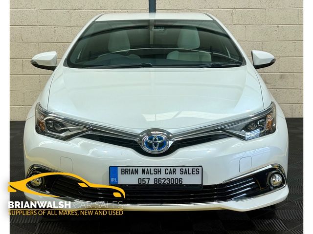 Image for 2017 Toyota Auris G Package Leather seats