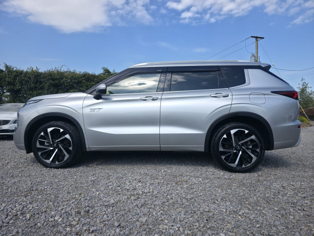 Image for 2022 Mitsubishi Outlander 