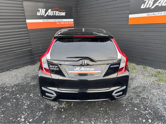 Image for 2016 Honda Fit 1.5 HYBRID AUTO