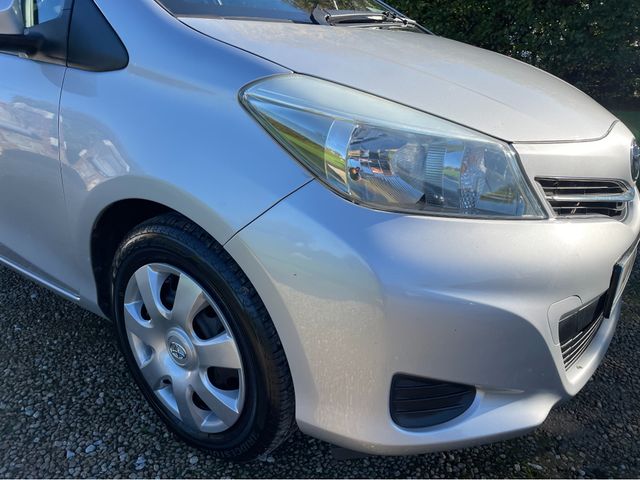 Image for 2014 Toyota Yaris 1.3 LITRE LUNA AUTO 5 DOOR HATCH