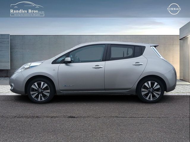 Image for 2016 Nissan Leaf XE QC