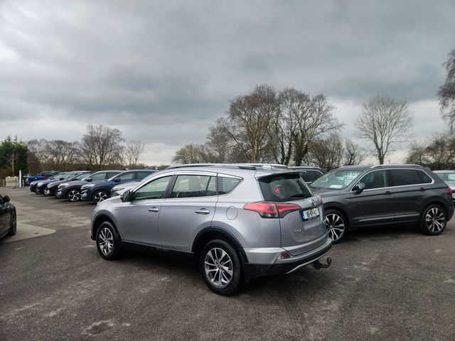 Image for 2018 Toyota Rav4 RAV4 Hybrid Lunasport 2WD 4DR AUT