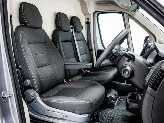 Image for 2025 Peugeot Boxer E-Boxer Professional 110kWh 270HP L3H2 - €49, 140