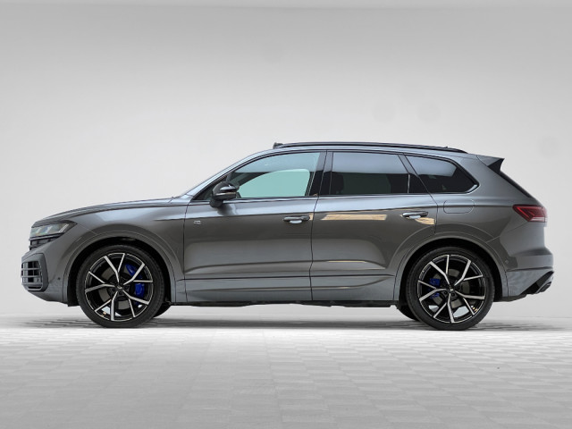 Image for 2025 Volkswagen Touareg R V6 R 3.0 TSI PHEV 462HP