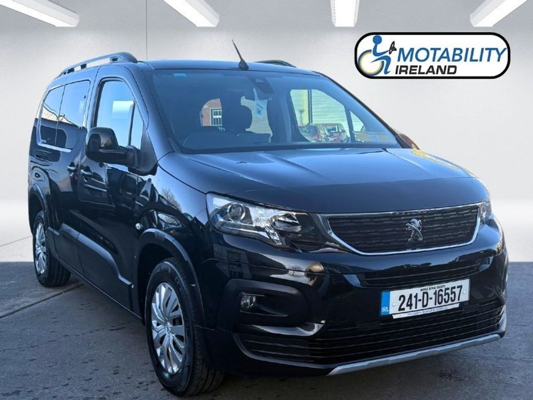 Image for 2024 Peugeot Rifter Wheelchair Accessible