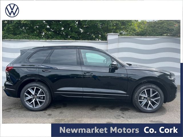 Image for 2026 Volkswagen Touareg COMMERCIAL TWO SEATER FINAL EDITION 3.0TDI 4 MOTION
