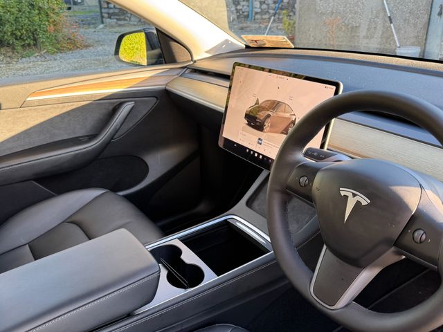 Image for 2023 Tesla Model Y RWD 1 Owner