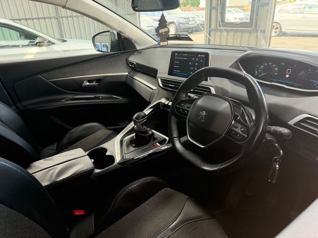 Image for 2017 Peugeot 3008 1.6 BlueHDi 120bhp Allure