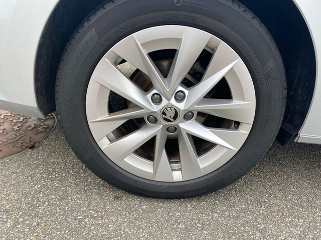 Image for 2024 Skoda Octavia OCTAVIA AMB 2.0TDI 115HP