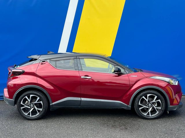 Image for 2018 Toyota C-HR 1.8 HYBRID AUTO // ADAPTIVE CRUISE CONTROL // DUAL ZONE CLIMATE CONTROL // MULTIMEDIA DISPLAY