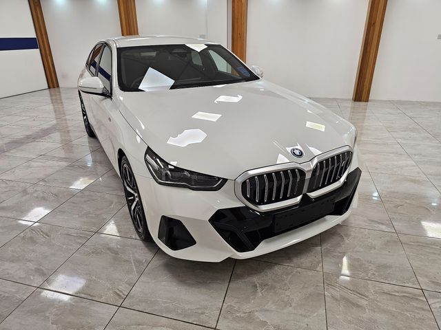 Image for 2025 BMW i5 M SPORT 