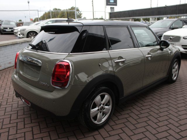 Image for 2019 Mini Cooper 1.5D COOPER SPORT 5DR HATCHBACK AUTO //1 OWNER CAR FROM NEW WITH 122, 000 KM'S // BUY WITH CONFIDENCE AA AND SIMI APPROVED DEALER 2026 // FINANCE ARRANGED // ALL TRADE INS WELCOME // 