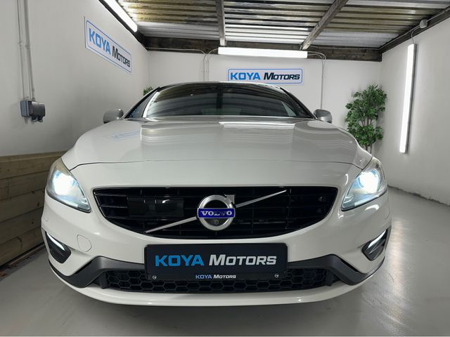 Image for 2016 Volvo V60 2.0 D4 R-DESIGN DIESEL AUTO // FULL LEATHER ELECTRIC SEATS // REVERSING CAMERA // CRUISE CONTROL // LANE ASSIST // COLLISION WARNING SYSTEM // TOP SPEC // UPGRADED ALLOYS