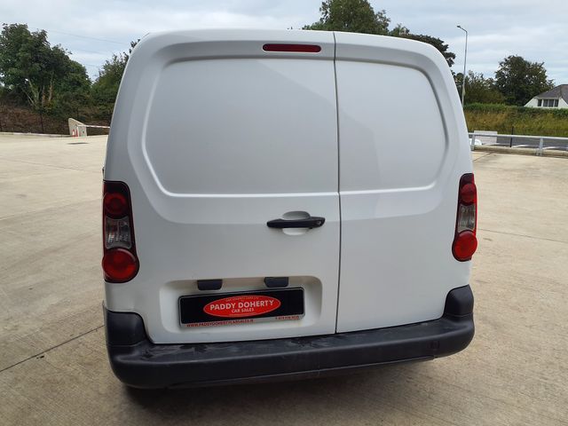Image for 2018 Citroen Berlingo LX Bluehdi 100BHP