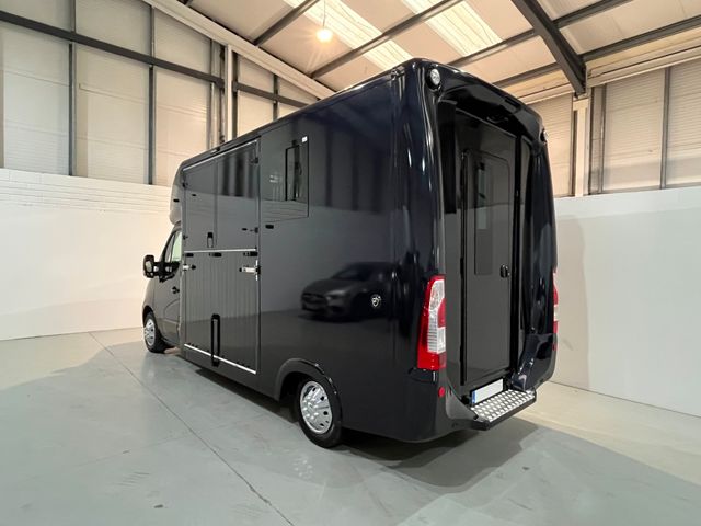 Image for 2021 Opel Movano 