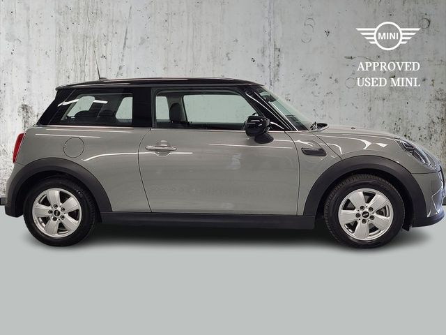 Image for 2022 Mini Cooper Cooper Classic