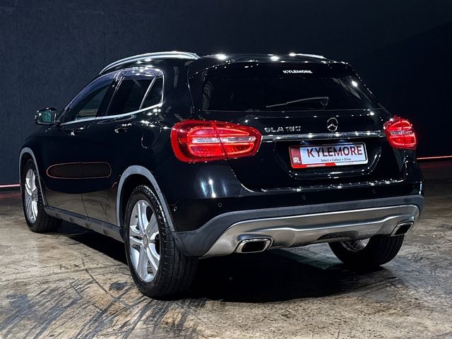 Image for 2015 Mercedes-Benz GLA Class GLA 180 - AUTOMATIC 1.6L TURBO - CRUISE CONTROL - REVERSE CAMERA