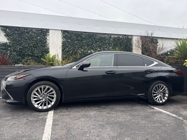 Image for 2020 Lexus ES 300h 2.5 HYBRID / LUX SPEC / TOP SPEC / TAX €170 