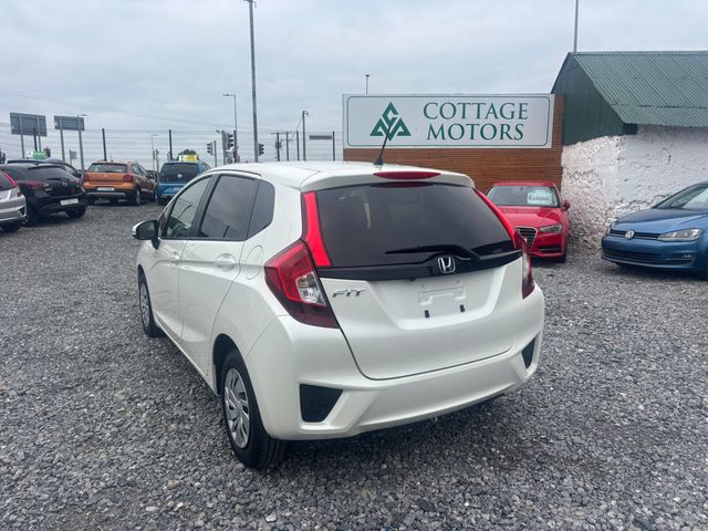 Image for 2016 Honda Fit 