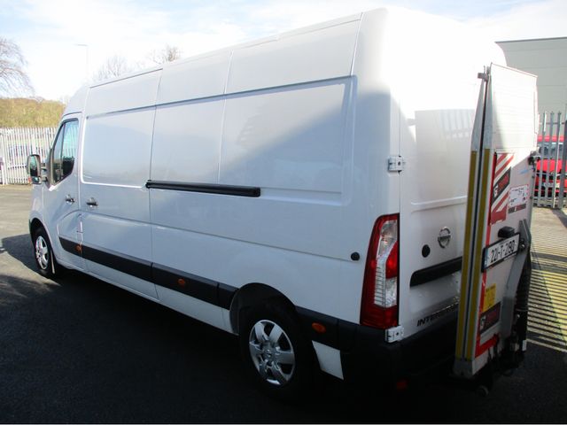 Image for 2022 Nissan Interstar L3 H2 135 FWD A/C MY22 TAIL LIFT
