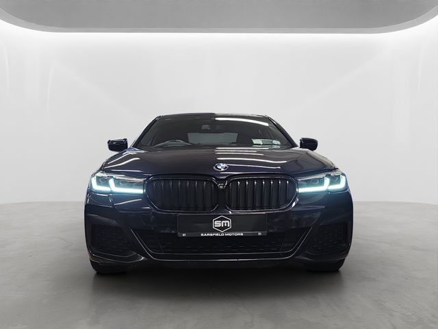 Image for 2021 BMW 5 Series 530E M-SPORT PRO. HUGE SPEC. FINANCE ARRANGED. SIMI. AA APPROVED.