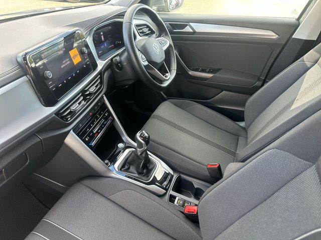Image for 2024 Volkswagen T-Roc SPECIAL EDITION 1.0TSI 116HP MANUAL